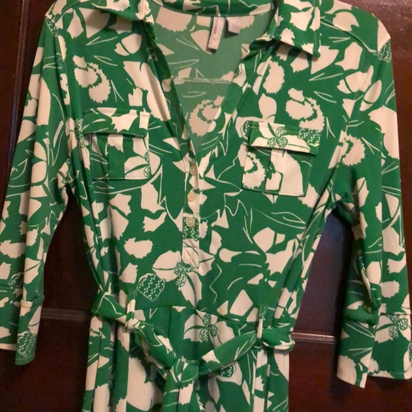 Dress - Picture 3 of 5